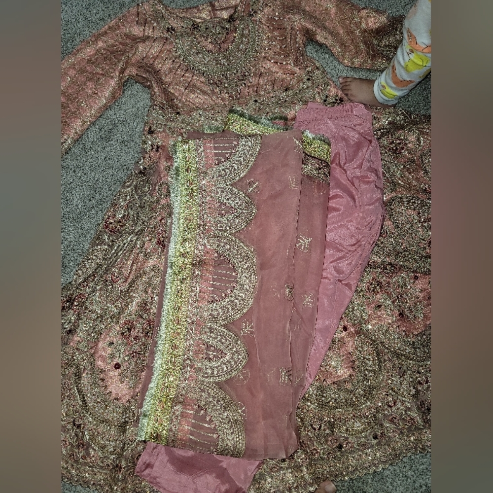 Maryum & Maria Pakistani Designer Dress View 2